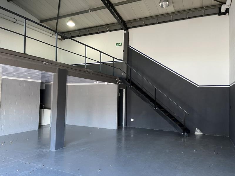 To Let commercial Property for Rent in Montague Gardens Western Cape